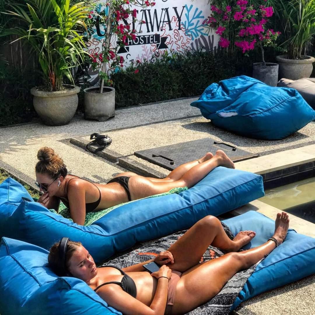Castaway Hostel Canggu Esterno foto