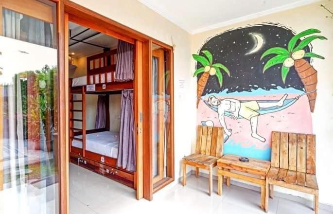 Castaway Hostel Canggu Esterno foto