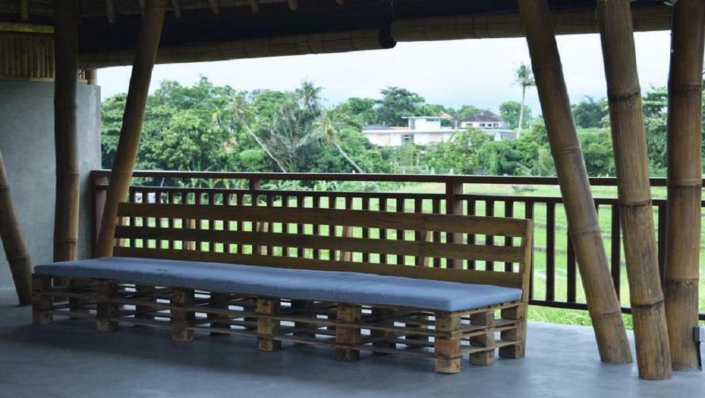 Castaway Hostel Canggu Esterno foto